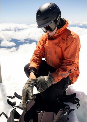 Dakine Men's Baron Gore-TEX Ski and Snowboard Gloves in Saudi Arabia