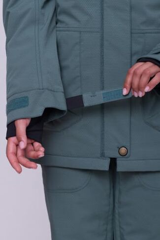 686 Women's Spirit Insulated Jacket - 2-Layer Fabric Design with Faux Fur and Satin Lining - Water & Weather Resistant in Saudi Arabia