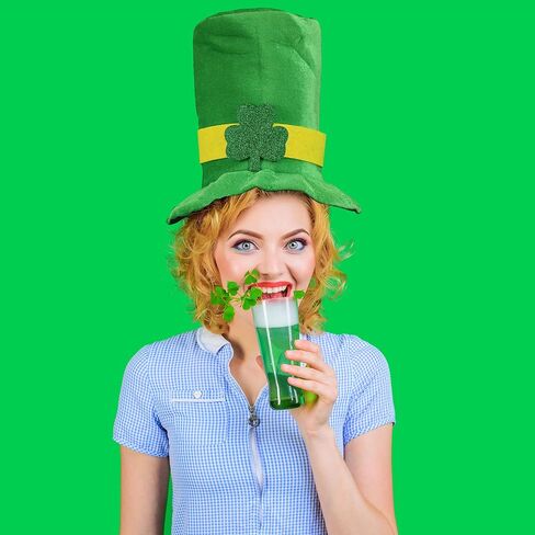 GiftExpress St Patrick Green Shamrock Top Hat, Green and Yellow, One size in Saudi Arabia