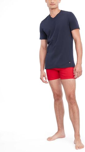 مجموعة متعددة الأغراض كلاسيكية للرجال من Tommy Hilfiger برقبة على شكل حرف V in Saudi Arabia