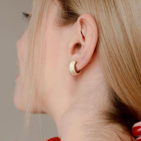 Cossa هوب أقراط 14K الذهب هوب أقراط للنساء أنيقة سميكة الذهب هوب أقراط مكعب زركونيا مرصع شبكة الذهب Huggie هوب أقراط للنساء 20mm in Kuwait