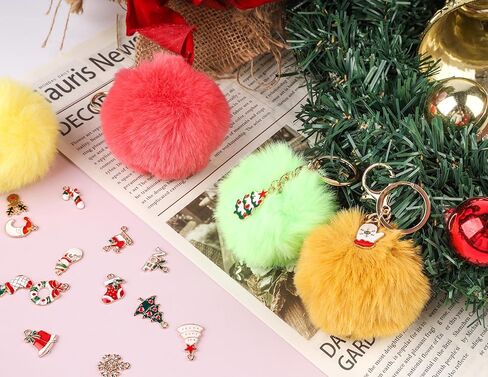 JOYPOP 40 قطعة عيد الميلاد بوم بوم سلسلة مفاتيح فو فرو الأرنب سلسلة المفاتيح بالجملة مع DIY عيد الميلاد المعلقات سحر للبنات النساء in Kuwait