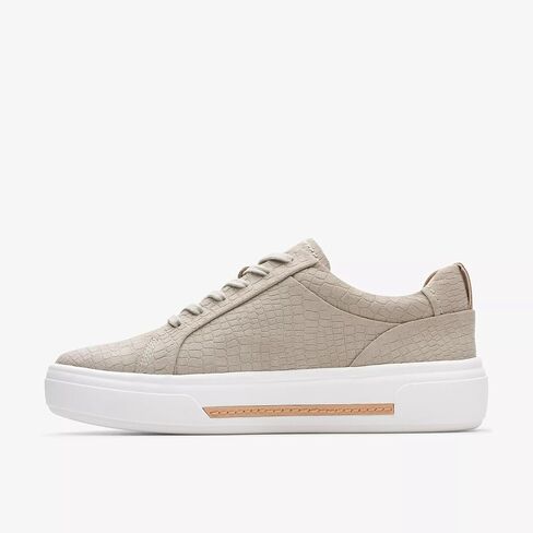 Clarks Women's Hollyhock Walk Sneaker in Saudi Arabia