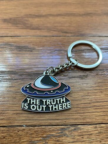 برايم كرياشنز سلسلة مفاتيح بتصميم كائن فضائي، سلسلة مفاتيح مجسمة «The Truth is Out There»، سلسلة مفاتيح لطيفة للصديقة او الصديق، سلسلة مفاتيح مضحكة للنساء، متعددة الالوان، مقاس واحد in Kuwait
