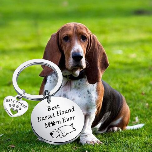 FUSTMW Basset Hound Keychain Best Basset Hound Mom Ever Gifts Dog Mom Owner Basset Hound Gifts Dog Trainer Dog Lover Gifts in Saudi Arabia
