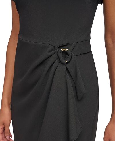 سترة نسائية من DKNY بأكمام مرفرفة مع أجزاء صلبة in Kuwait