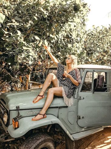 صنادل Trary للسيدات، صنادل ثونغ للنساء مع حزام على شكل حرف T، مشبك كاحل قابل للتعديل للصنادل النسائية، صنادل مسطحة للنساء الأنيقة، صنادل لطيفة للنساء، صنادل صيفية للنساء 2023 in Kuwait