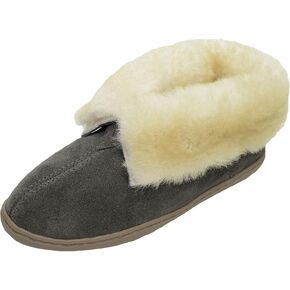 حذاء للكاحل من جلد الغنم للسيدات من Minnetonka in Kuwait