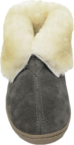Minnetonka Women's Sheepskin Ankle Boot in Saudi Arabia