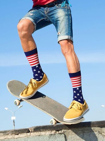 جوارب Coume American Flag للرجال، 12 زوجًا من الجوارب الوطنية الطاقم مع نجوم وخطوط متعة اللباس جوارب الولايات المتحدة الأمريكية نمط الجدة طاقم الجوارب 4 من يوليو in Saudi Arabia
