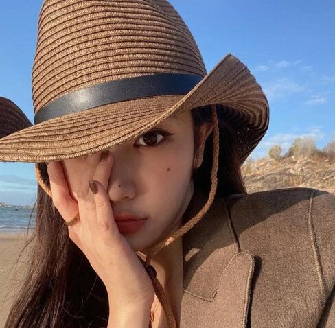 Straw Cowboy Hat for Men Women Wide Brim Sun Hat Cowgirl Panama Hat with Chin Strap Sombrero UV Protection Travel Outdoor Hat in Saudi Arabia