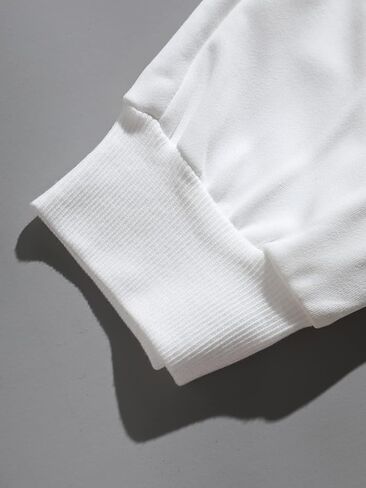 بنطال رياضي كاجوال للرجال من GORGLITTER برسومات جرافيكية برباط وجيب على الخصر in Kuwait