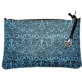 شنطة جلد بسوستة مقاس 6 انش، محفظة للعملات المعدنية، مصنوعة يدويا في الولايات المتحدة الامريكية من اوبيرون ديزاين، فان فلاور، لون ازرق in Kuwait