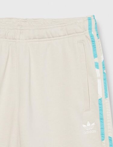 adidas Originals Kids' Graphic Shorts in Saudi Arabia