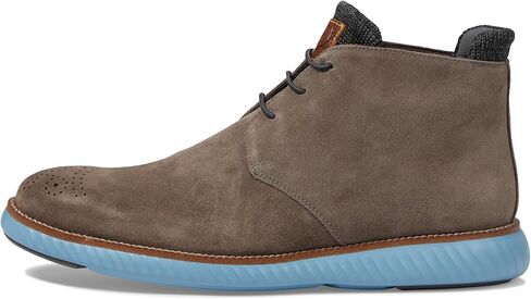 مارتن دينجمان كونتريير تشوكا in Kuwait