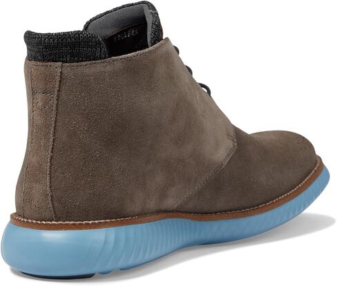 مارتن دينجمان كونتريير تشوكا in Kuwait