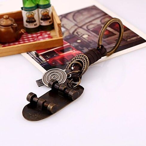 سلسلة مفاتيح سيارة من الجلد الطبيعي من QISVVE، ملحقات سلسلة مفاتيح غربية بمشبك للمفاتيح، حامل سلسلة مفاتيح من الجلد للرجال والنساء in Kuwait