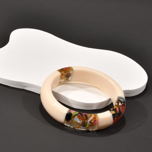 مجموعة أساور من الراتنج المكتنزة من GuanLong للنساء - أساور متعددة الأقسام من الحصى الملونة مع عملك في الحياة والسفر - وهدايا دائرة الصداقة (أسود-أحمر) in Kuwait