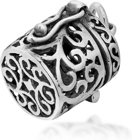 AeraVida See Through Filigree Ornate Prayer Box .925 قلادة فضة استرليني in Saudi Arabia