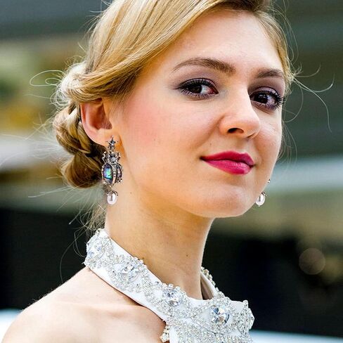 Unique Beetle Dangle Earrings for Women Girls Vintage Style Amazing Scarab Pearl Drop Jewelry in Saudi Arabia
