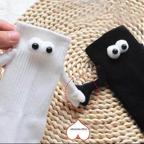 زوجان من جوارب اليد الممسكة من جويفيكس، جوارب يد مغناطيسية للازواج، جوارب يد مغناطيسية ثلاثية الابعاد للجنسين، جوارب مغناطيسية ثلاثية الابعاد للزوجين، جوارب مضحكة للزوجين (اسود+ابيض)، ابيض + اسود, in Kuwait