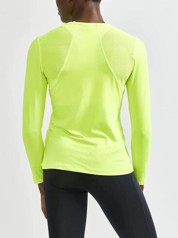 تي شيرت نسائي من Craft Sportswear ADV Essence LS | بلوزة للتمرين بأكمام طويلة | رائعة للجري واليوجا وصالة الألعاب الرياضية in Kuwait