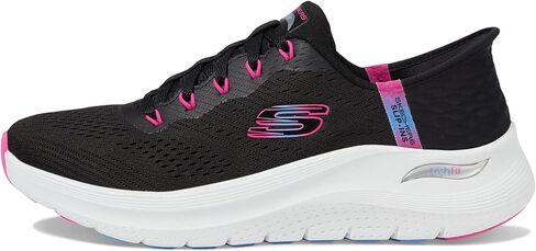 حذاء رياضي نسائي من Skechers مقاس 2.0 سهل الارتداء بدون استخدام اليدين in Kuwait