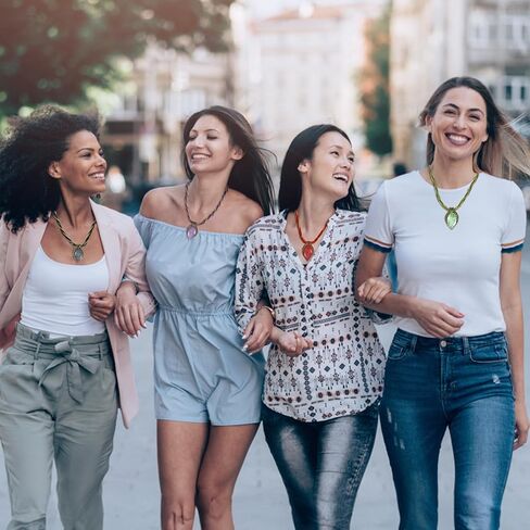 Sumotia 4 Pieces Bohemian Necklaces for Women Vintage Jewelry Necklace Drop-shaped Pendent Collar Necklace for Birthday/Anniversary/Wedding/Xmas Jewelry Gifts in Kuwait