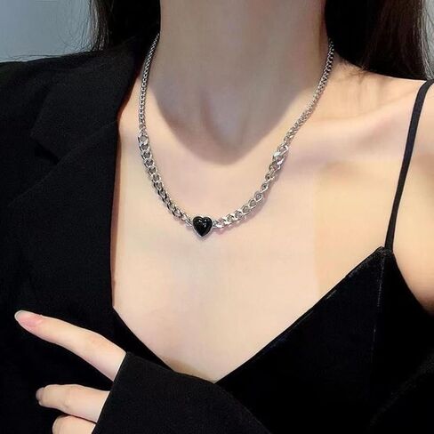 Buyongwant Black Heart shaped Necklace Pendant Y2k Irregular Chain Fashion Versatile Jewelry Women's Christmas Gift in Kuwait