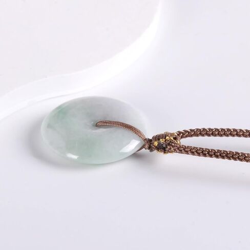 قلادة من حجر اليشم الطبيعي بورما من جوبتو، قلادة دائرية من اليشم النقي، قلادة منحوتة يدويًا بحبل منسوج يدويًا من اليشم على شكل دونات بارك مع امان in Kuwait