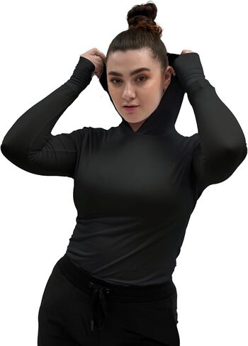 زي التمريض الطبي ذو القلنسوة للنساء من Fubu in Saudi Arabia