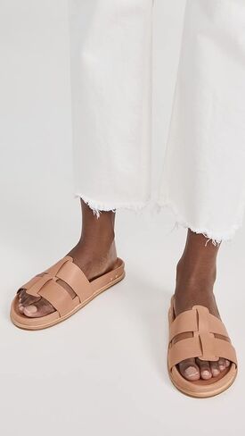 شبشب نسائي من beek in Kuwait