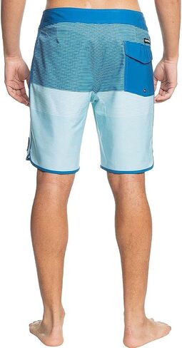 Quiksilver Mens Surfsilk Tijuana 19 Boardshorts in Saudi Arabia