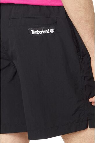 يوفر شورت Ripstop للرجال من Timberland حزام خصر مطاطي وتصميم سهل الارتداء وحاشية ذات فتحة جانبية in Saudi Arabia