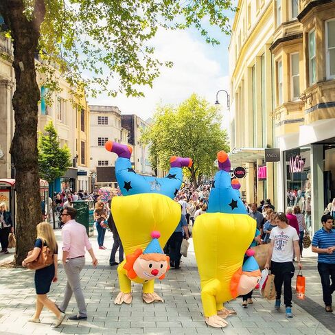 زي تنكري قابل للنفخ لحفلات المهرج للبالغين من بيست فاير، زي تنكري كامل للجسم المرح للهالوين زي تنكري قابل للنفخ لزي الكريسماس، زي تنكري للأعياد، زي تنكري لعطلة عيد الفصح in Kuwait