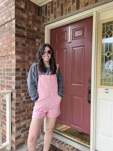 ملابس نسائية كاجوال من Utyful بأشرطة قابلة للتعديل من قماش الدنيم المطاطي وسروال قصير in Kuwait