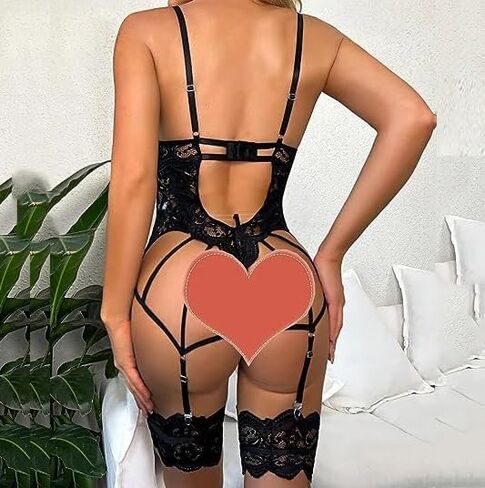 مجموعة ملابس داخلية نسائية مثيرة مع حزام رباط، بدلة تيدي صغيرة، لباس داخلي بيبي دول من الدانتيل in Kuwait