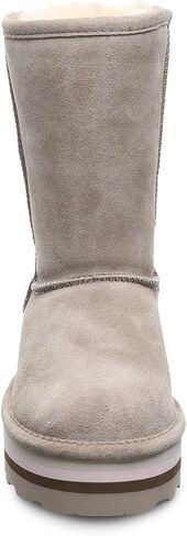 BEARPAW نسائي ريترو إيلي متعدد الألوان | بوت نسائي كلاسيكي من جلد الغزال | حذاء سهل الارتداء للنساء | حذاء شتوي مريح in Kuwait