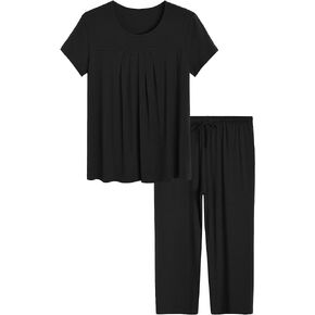 Latuza Women's Pleated Loungewear Top and Capris Pajamas Set
