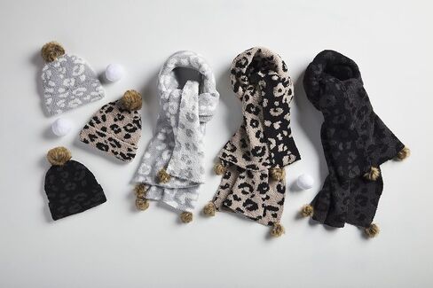 Mud Pie Leopard Chenille Womens Scarf, Black Leopard, Leopard, One size in Saudi Arabia