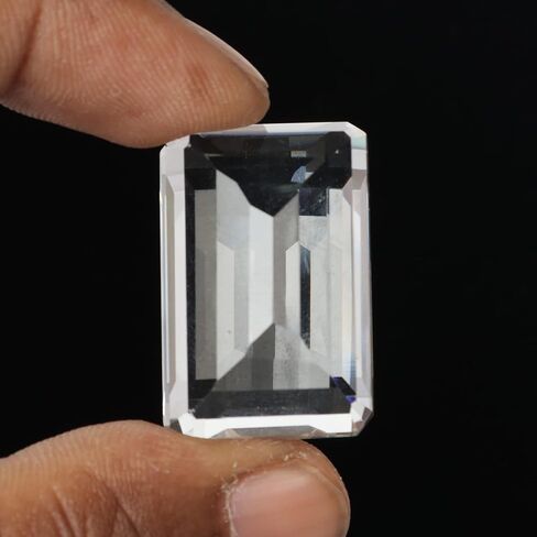 Topaz Loose Stone 108.10 Ct Emerald Shape White Topaz Gemstone, White Topaz Loose Gemstone in Saudi Arabia