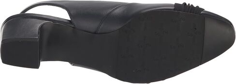 Easy Street Women's Bates Pump in Saudi Arabia