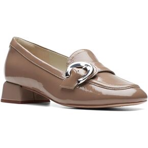 Clarks Women's Daiss 30 Trim Loafer in Saudi Arabia