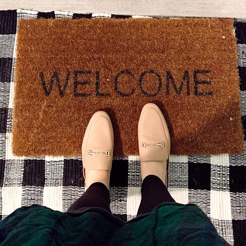 JENN ARDOR Mules للنساء سهل الارتداء بدون كعب بدون كعب، شباشب مغلقة بمقدمة مدببة وسلسلة معدنية مسطحة بكعب منخفض، أحذية مشي كاجوال in Kuwait