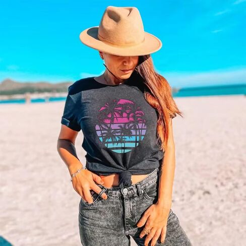 Hawaiian Shirts for Women Palm Trees Graphic Tees Summer Beach Vacation Tops Short Sleeve Casual Tshirt in Saudi Arabia