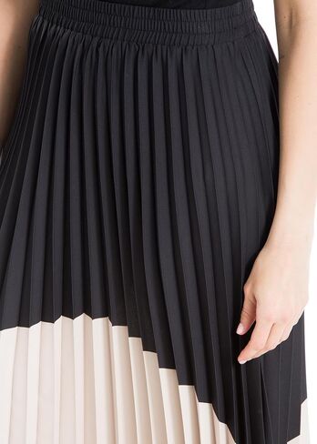 Max Studio Women's Maxi Pleated Colorblock Skirt in Saudi Arabia