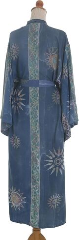 رداء أزرق حريمي من NOVICA مطبوع عليه Batik طويل، أزرق داكن (مقاس واحد يناسب معظم الأشخاص) in Saudi Arabia