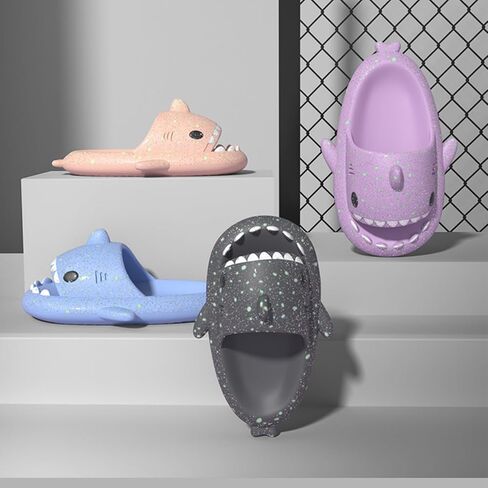 شبشب Cysincos Shark الشرائح الأصلية المضيئة الإسفنجية السحابية المضادة للانزلاق شباشب القرش المنزلية أحذية حمام الشاطئ صنادل الشرائح in Kuwait