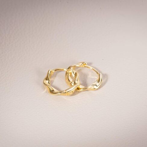 صغيرة تشيكوسلوفاكيا Huggies | أقراط صغيرة من الفضة الإسترليني عيار 925 | أقراط هوجي هوب الغضروف من الفضة الاسترليني in Kuwait