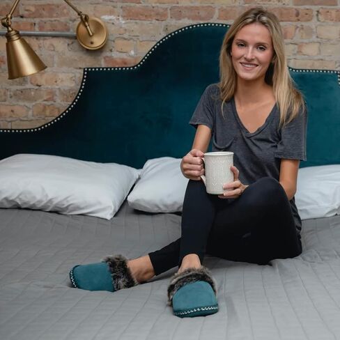 شبشب منزل فلوبي للنساء، شبشب نسائي مبطن بفرو الأزتيك، إسفنج مريح ذو ذاكرة مريحة مع نعل داخلي وخارجي مضاد للانزلاق in Kuwait